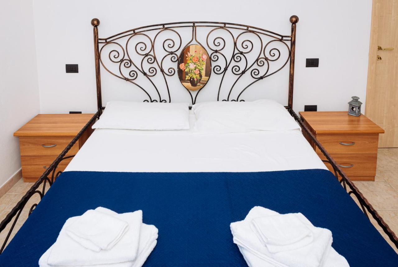 Casa Vacanze Maestrale - By Faendho ปอร์โตตอร์เรส ภายนอก รูปภาพ